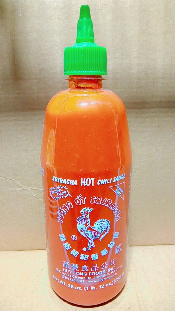 SAUCE, Hot Chili, Sriracha, 28 oz